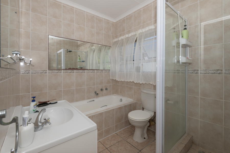 3 Bedroom Property for Sale in Country Club Western Cape